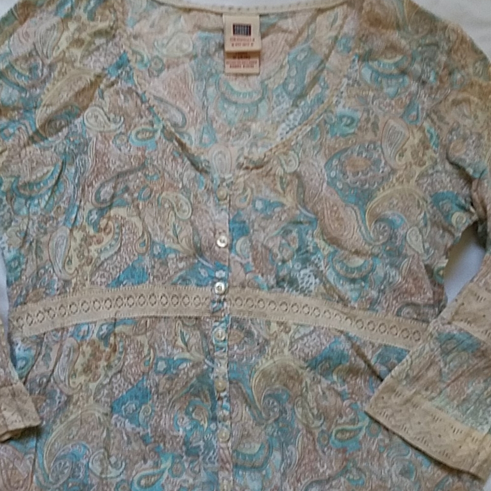 Button down blouse - Picture 4 of 4